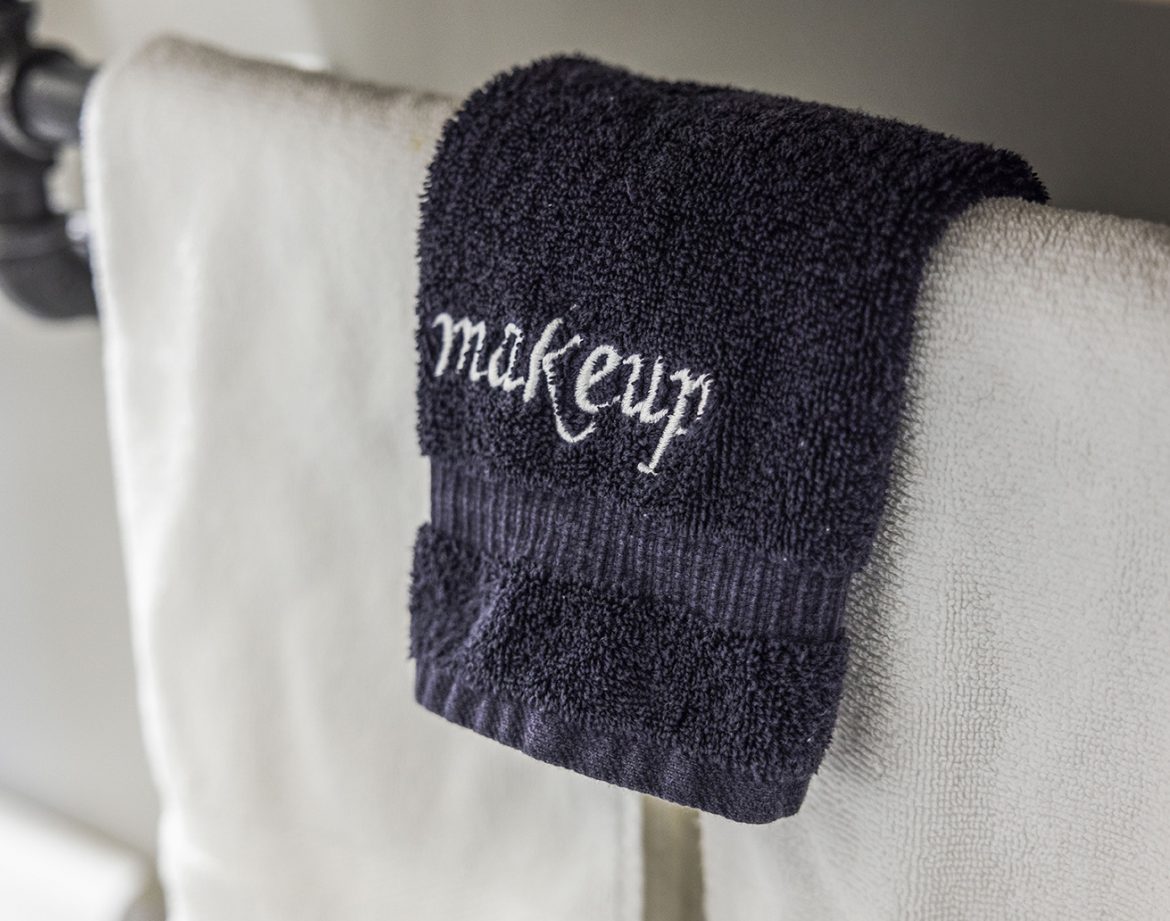 Washer, dryer, and dishwasher available for convenience.